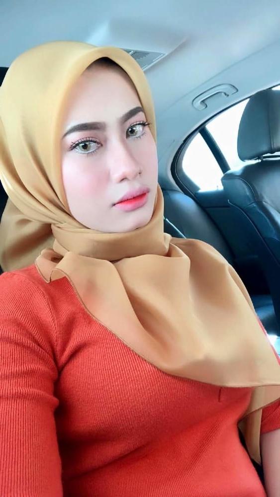 25P Janda melayu tetek besar