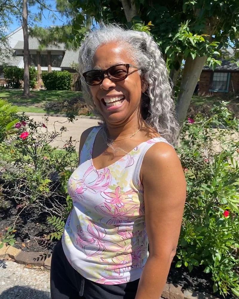 18P Non nude but sexy granny