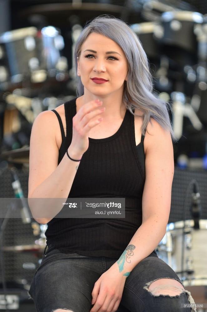 25P Jen Ledger needs a rough fucking
