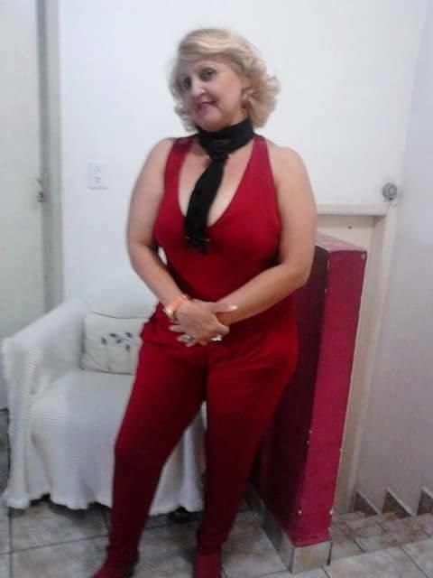 17P Non nude but sexy granny