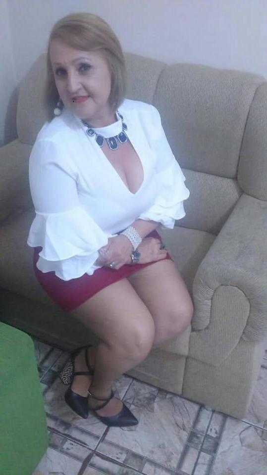 17P Non nude but sexy granny