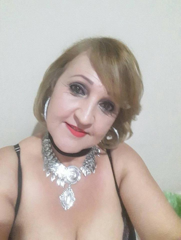 17P Non nude but sexy granny
