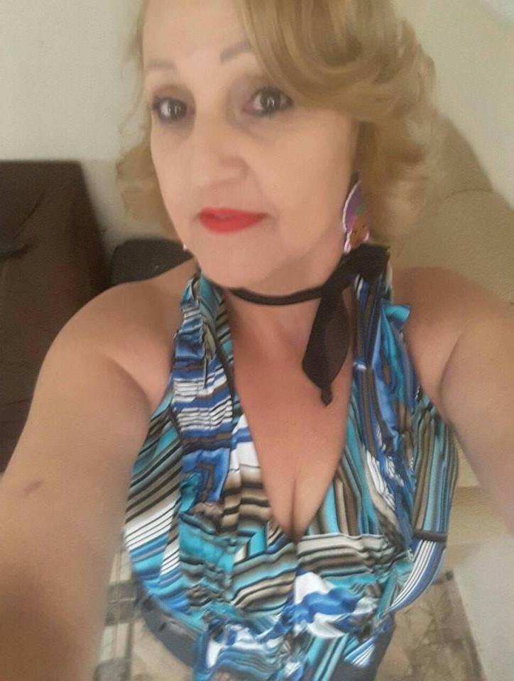 17P Non nude but sexy granny