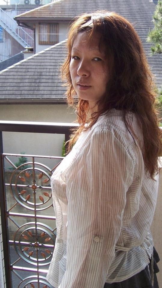 12P Amateur Asian 2651