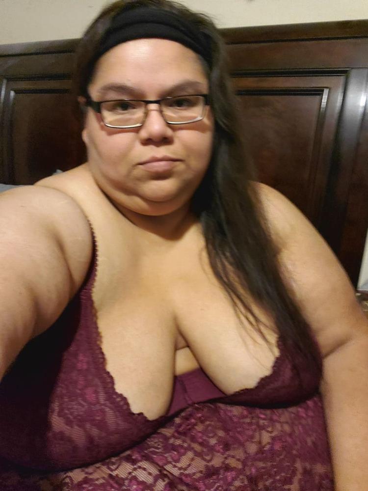 25P BBW Milf In Panties