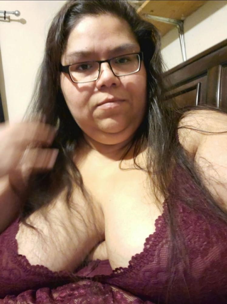 25P BBW Milf In Panties