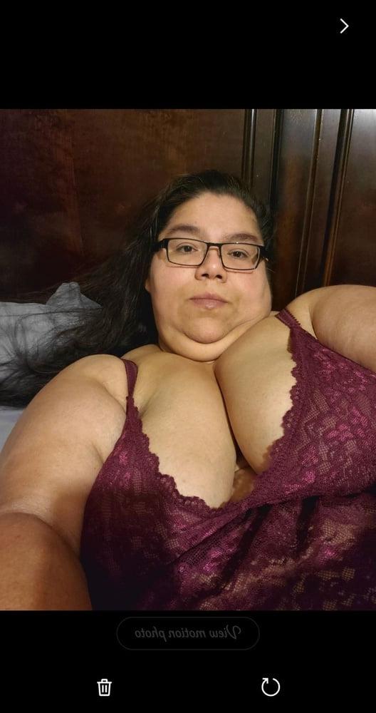 25P BBW Milf In Panties