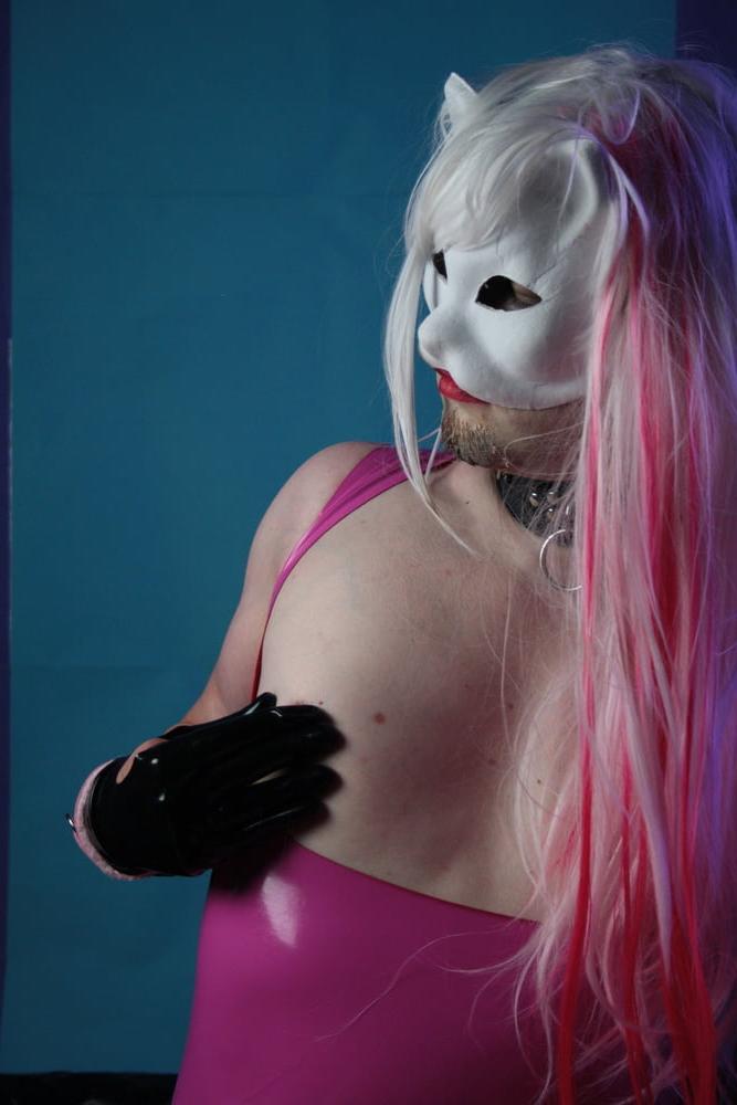 24P Latex Ponytail SissyCat Redlips