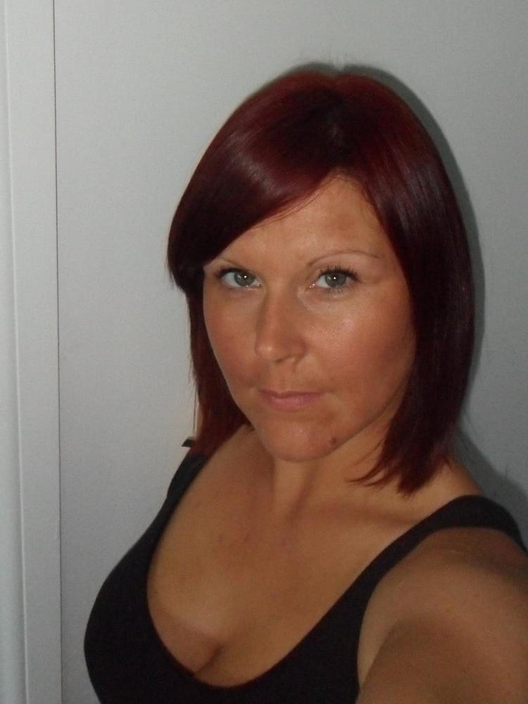 25P Geordie Milf, Non Nude but sexy