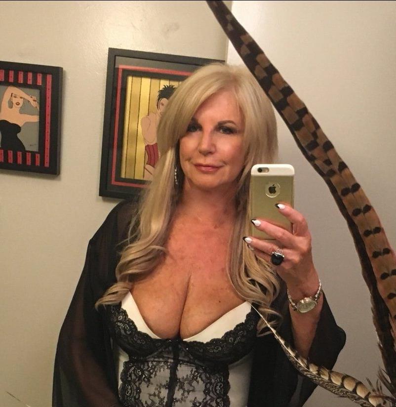 13P Busty blonde granny selfies