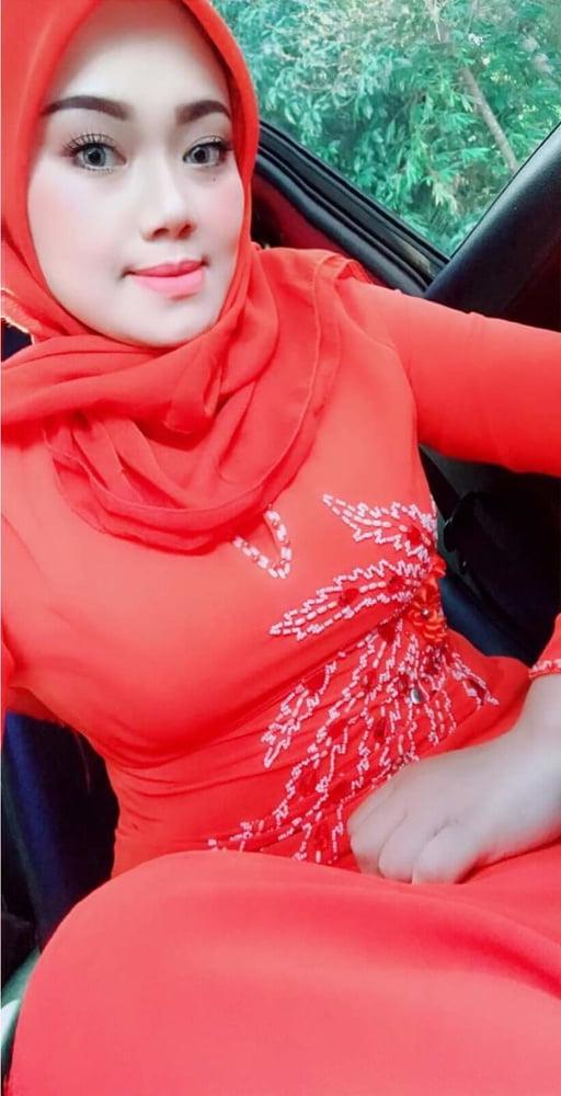 25P Melayu Tudung Cintik