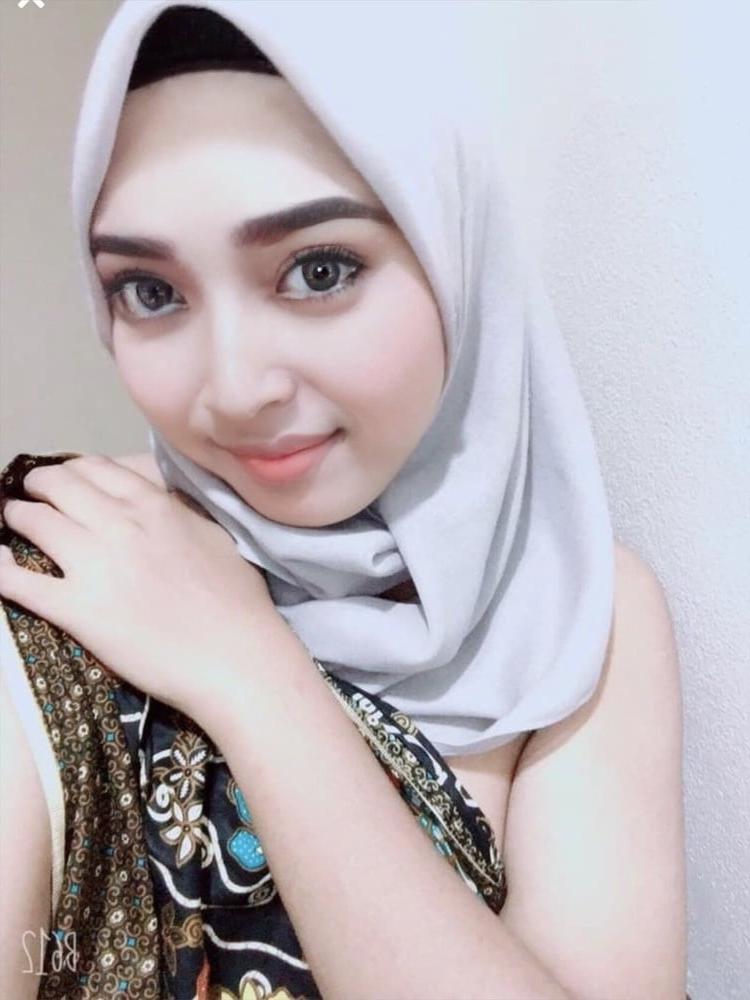 25P Melayu Tudung Cintik