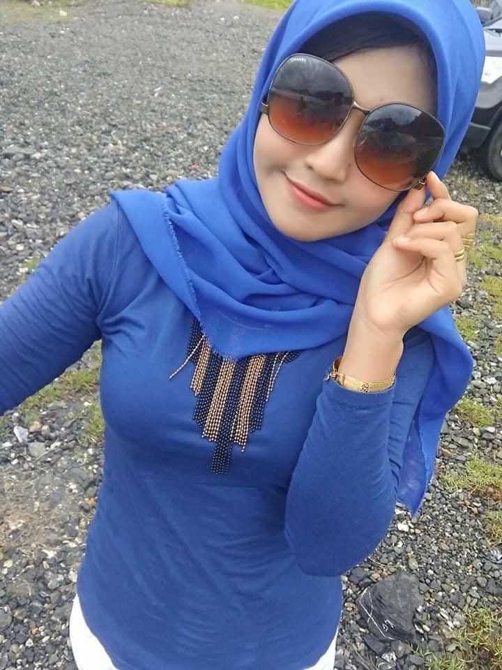 25P Melayu Tudung Cintik