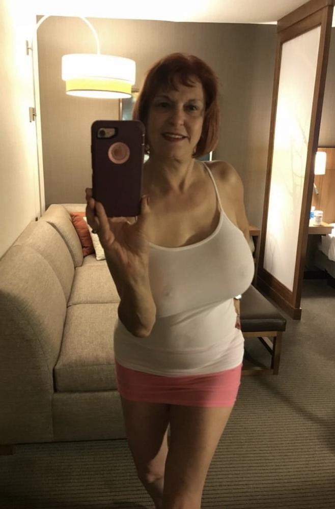 25P Webtastic Special: Granny Time Vol.1335