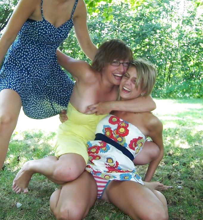14P Upskirt 
