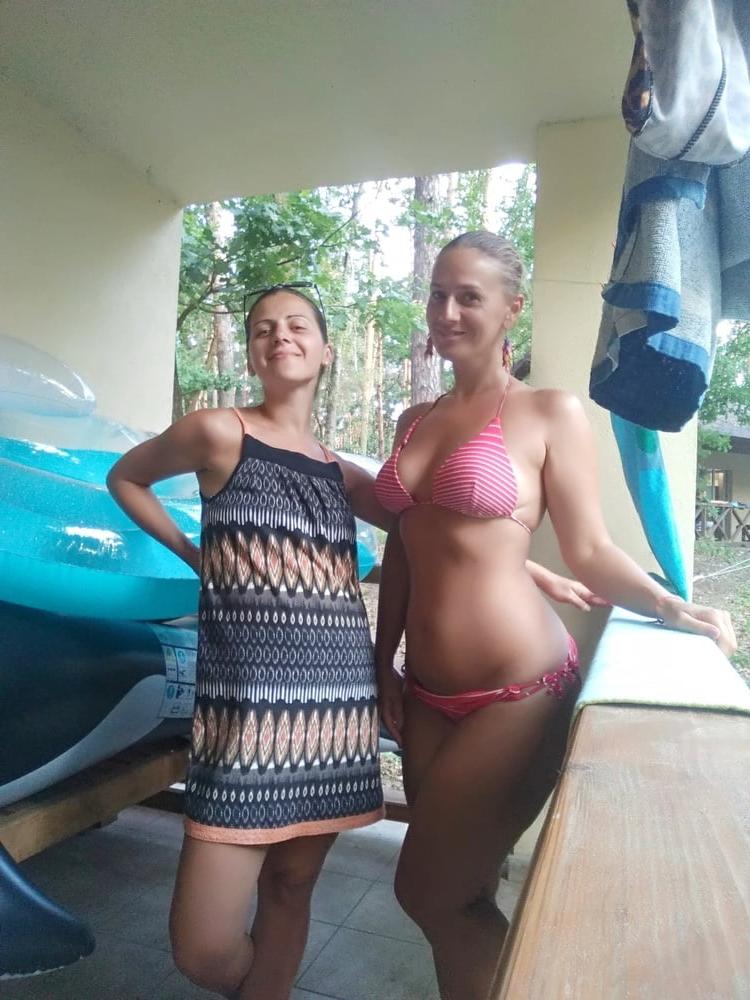 25P Busty Russian Woman 3712