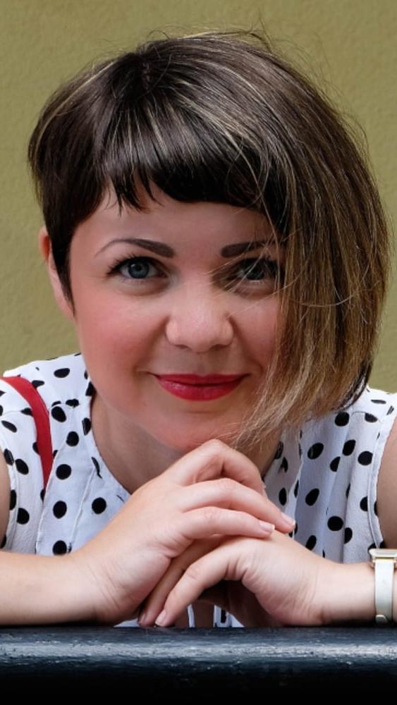 25P Ordinary russian woman
