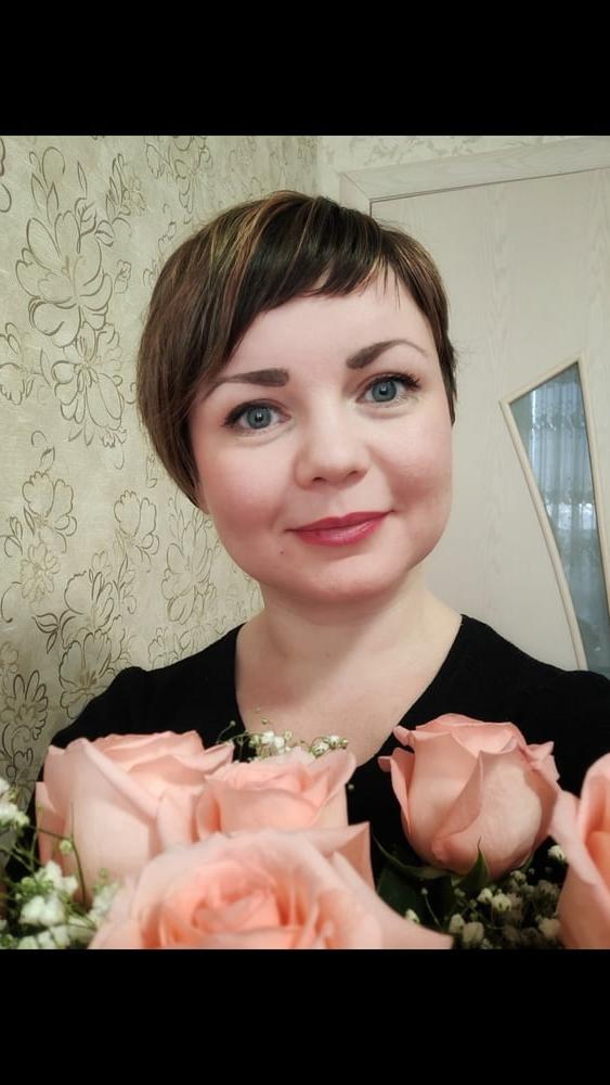 25P Ordinary russian woman
