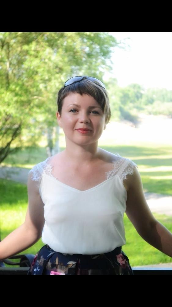 25P Ordinary russian woman