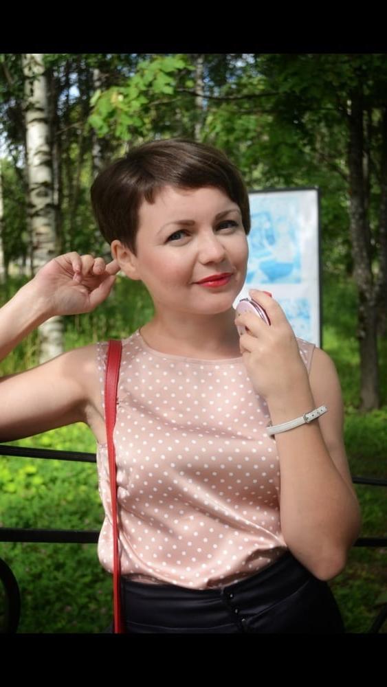 25P Ordinary russian woman