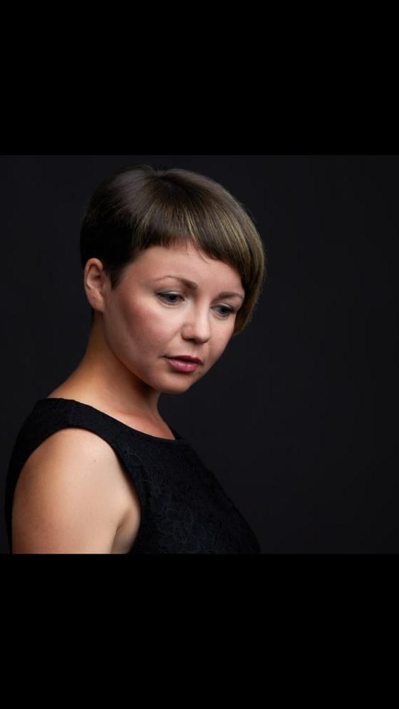 25P Ordinary russian woman