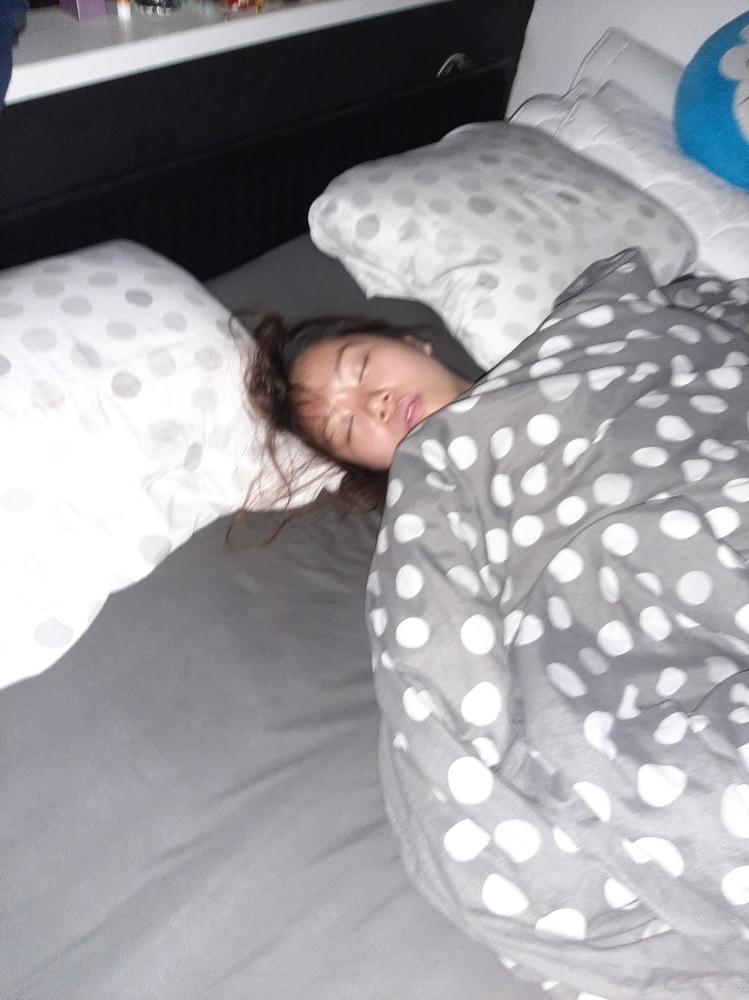 11P RETWEET HER PICTURESS!!!!! Meko fung whore