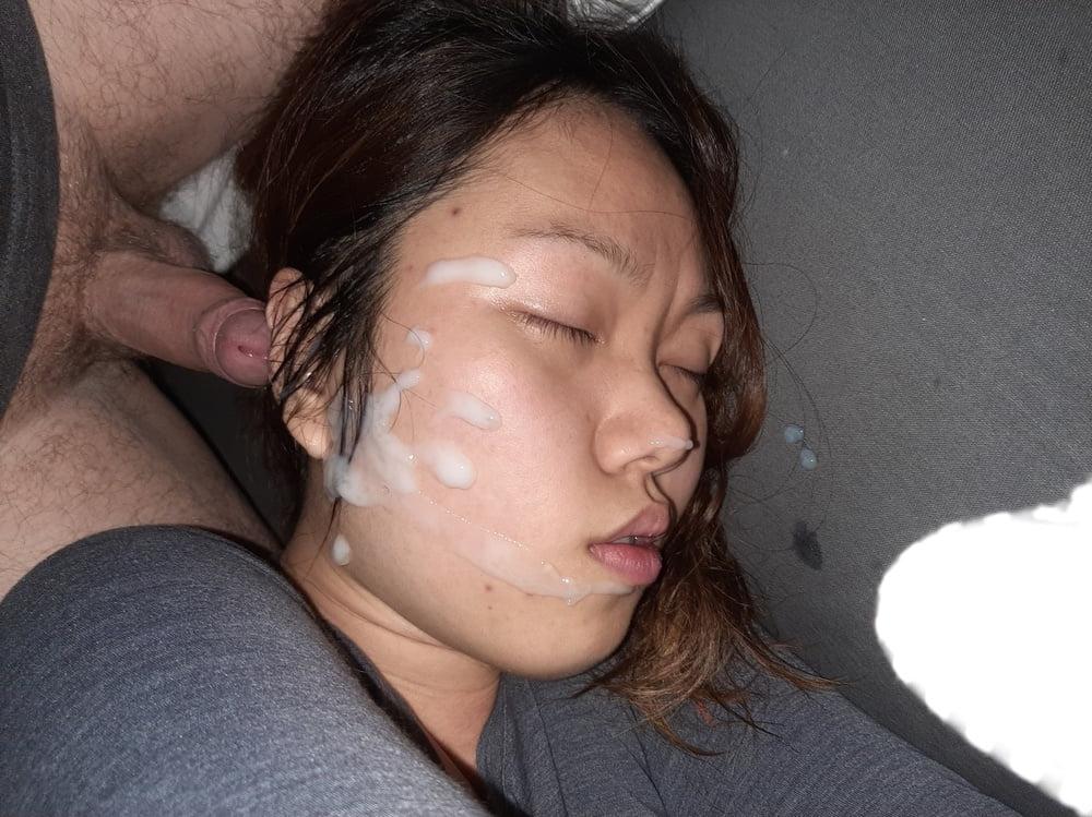 11P RETWEET HER PICTURESS!!!!! Meko fung whore