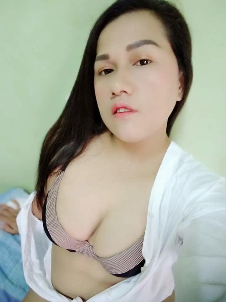 25P Gadis tetek besar