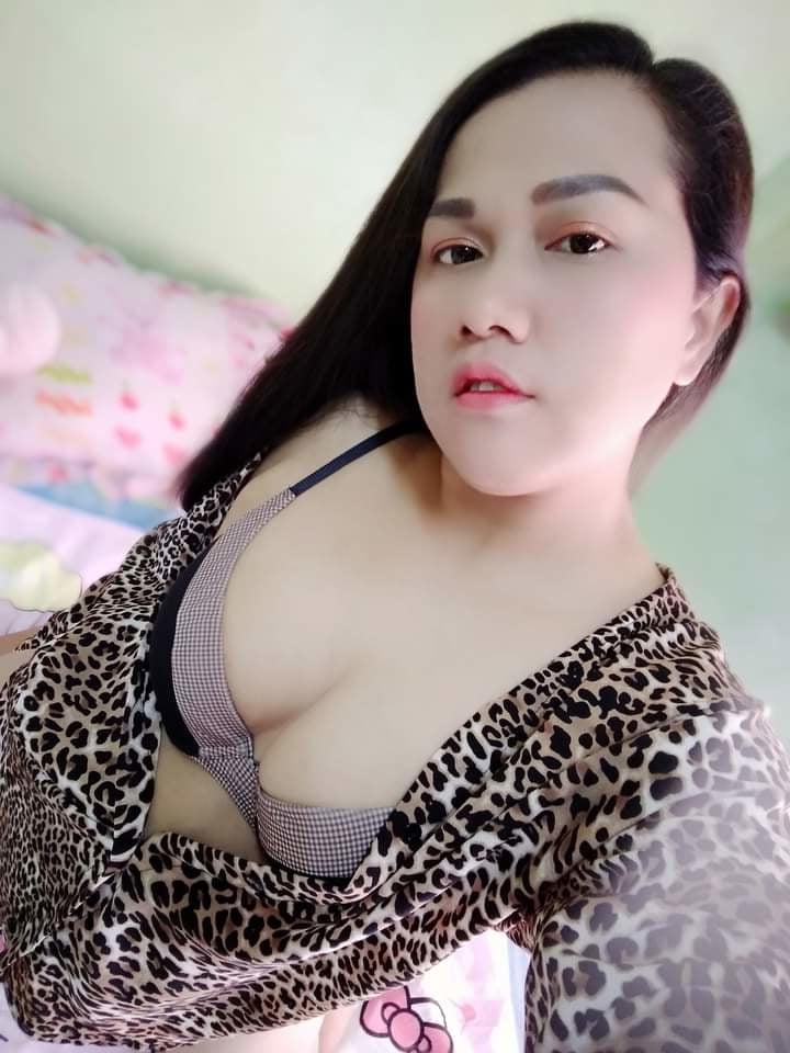 25P Gadis tetek besar