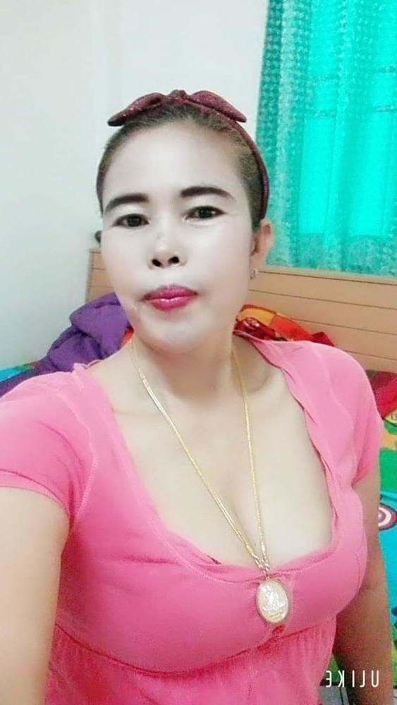 25P Janda tetek besar