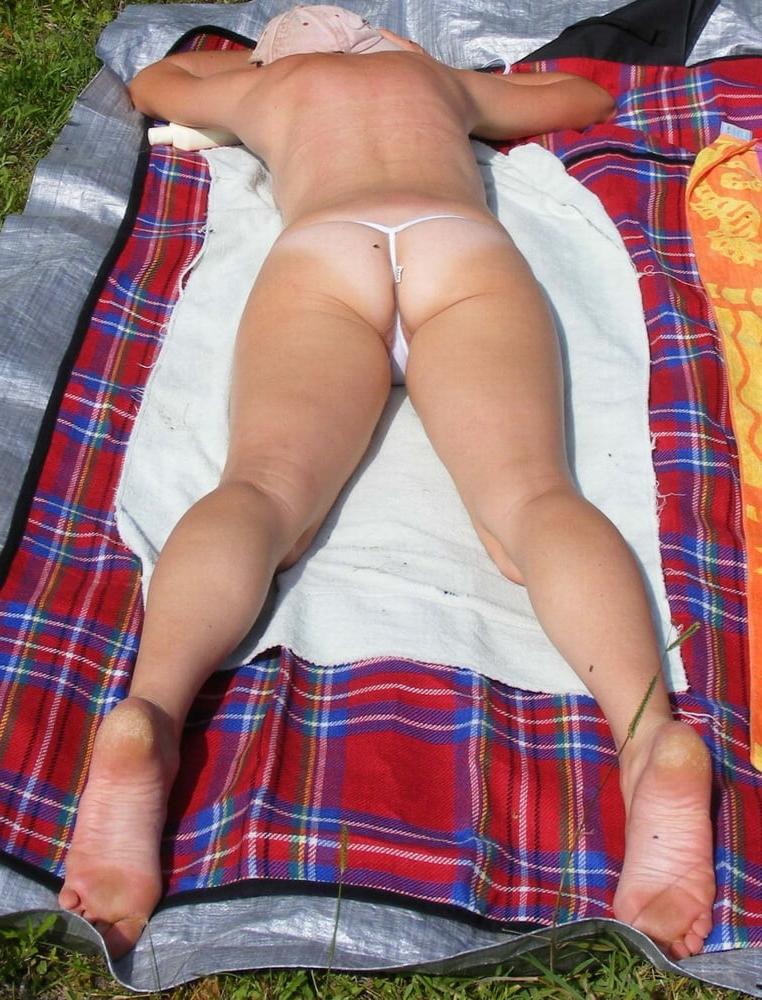 25P Prone Asses 073