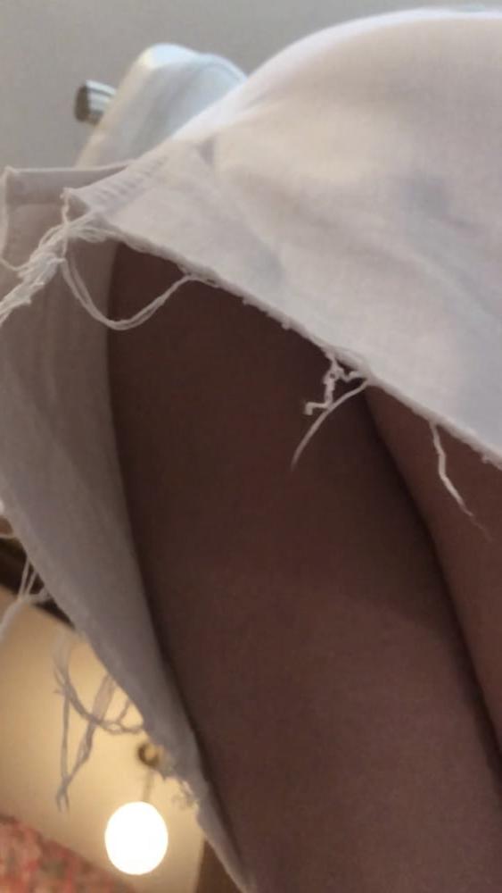 18P Sexy young milf upskirt