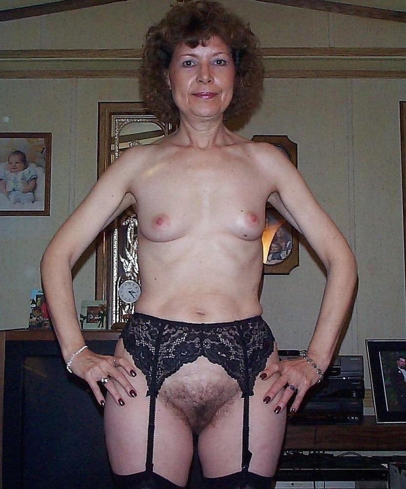 22P Take the knee 4 hairy granny puss...e