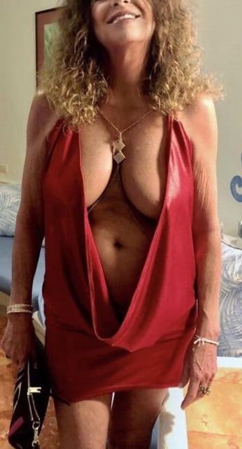 9P Marta 68 y.o. granny mature older nonna matura vecchia