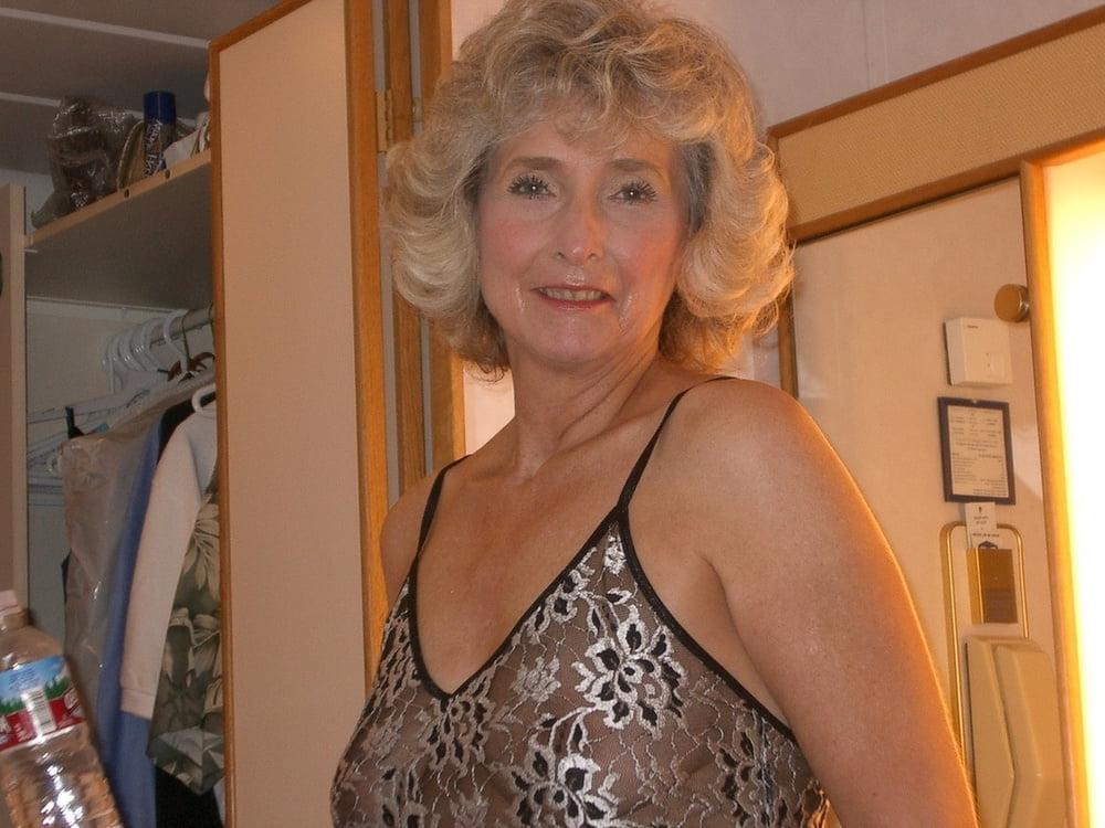 25P Hot Granny