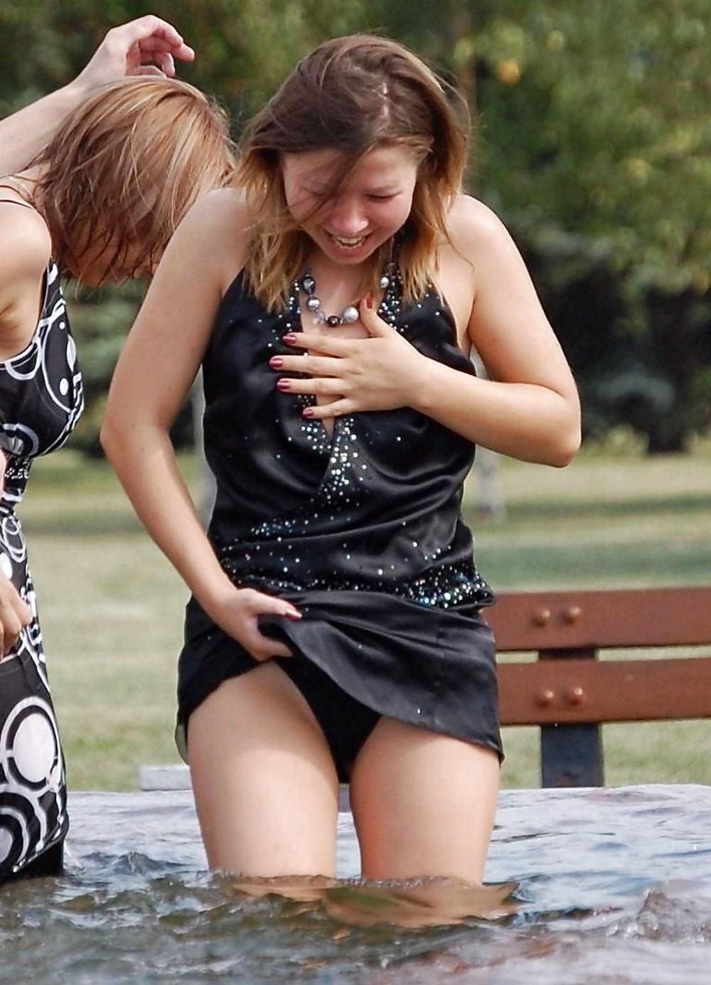 12P Mix upskirt