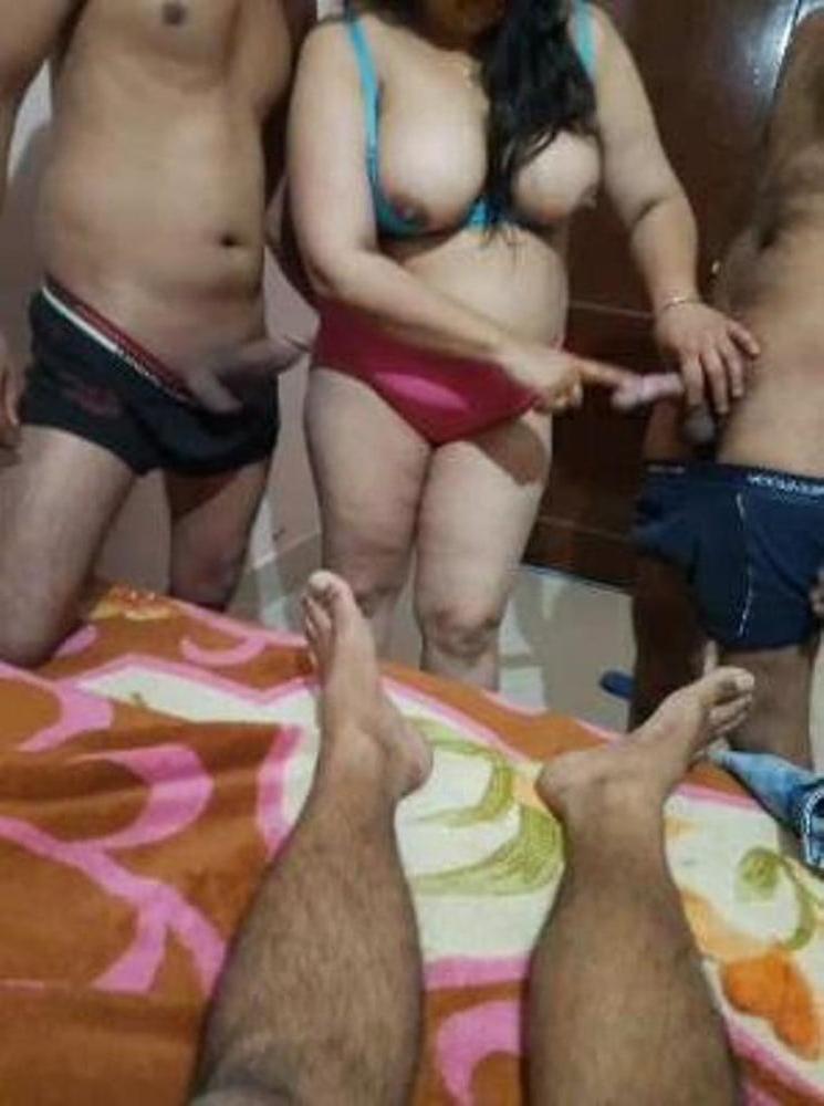25P Group sex