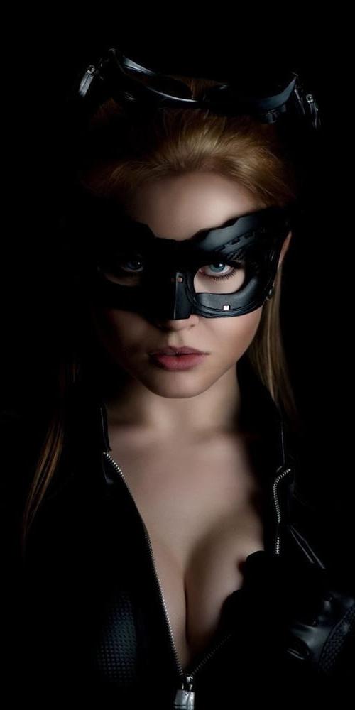 25P Hoods, masks &amp; latex