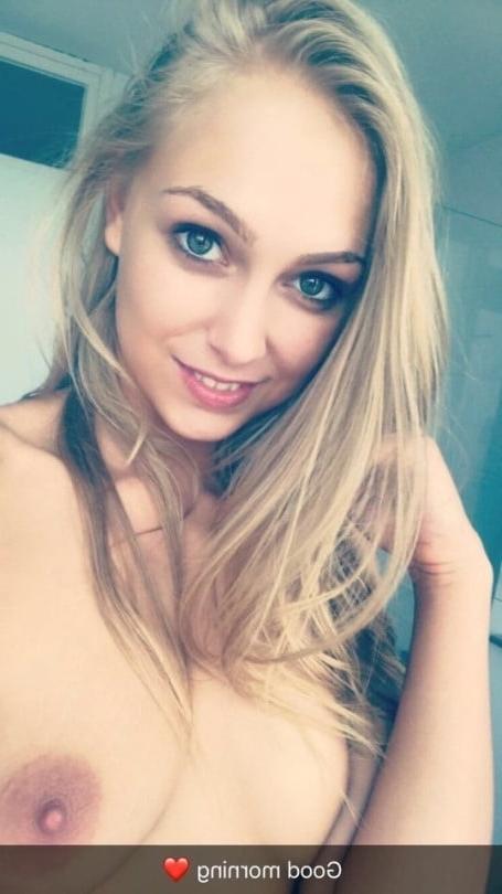 23P Panties Undies Upskirt No panty Bare bottoms Ladies