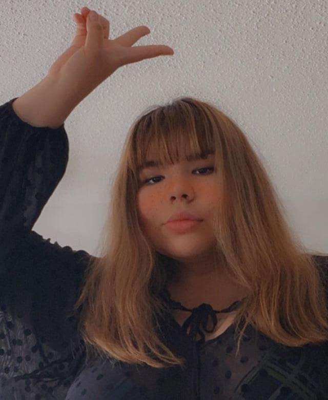 16P Heres the fat slut again