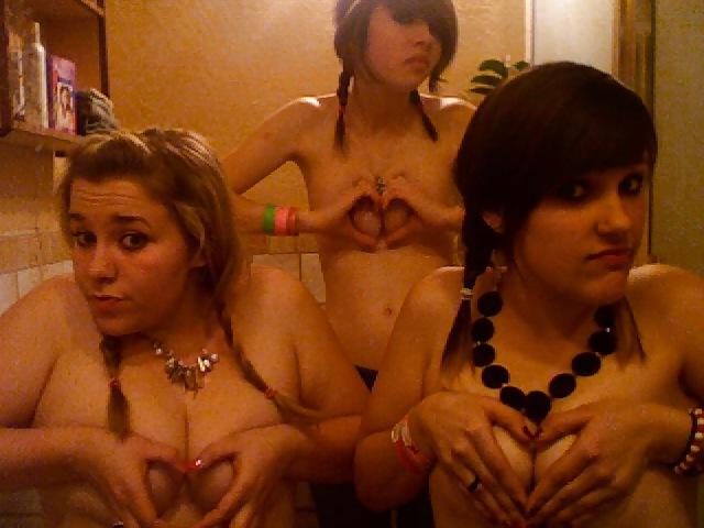 15P Nice (non nude) girls 55