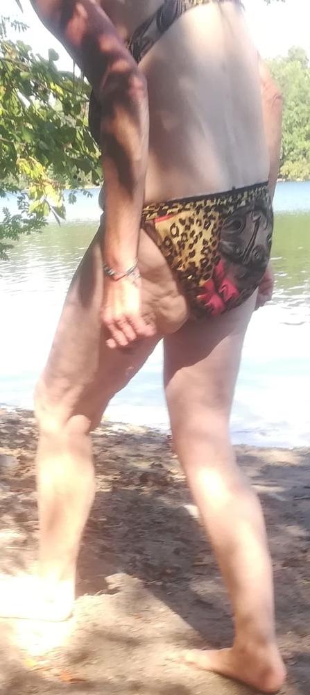 21P Old Granny at the lake