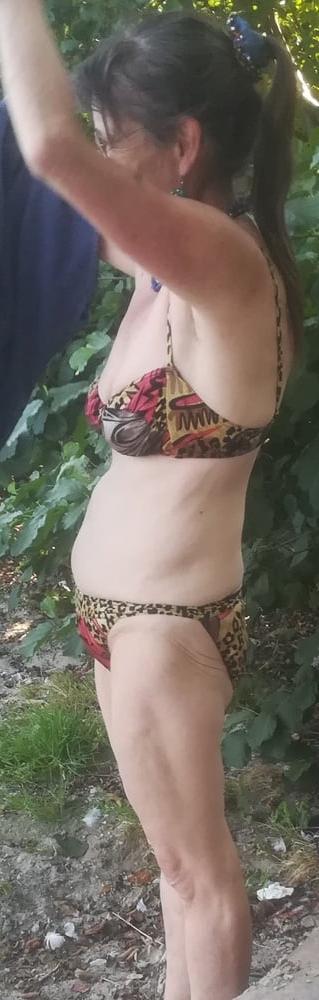 21P Old Granny at the lake