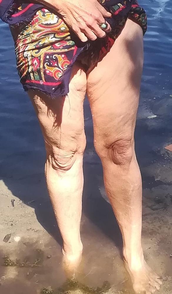 21P Old Granny at the lake
