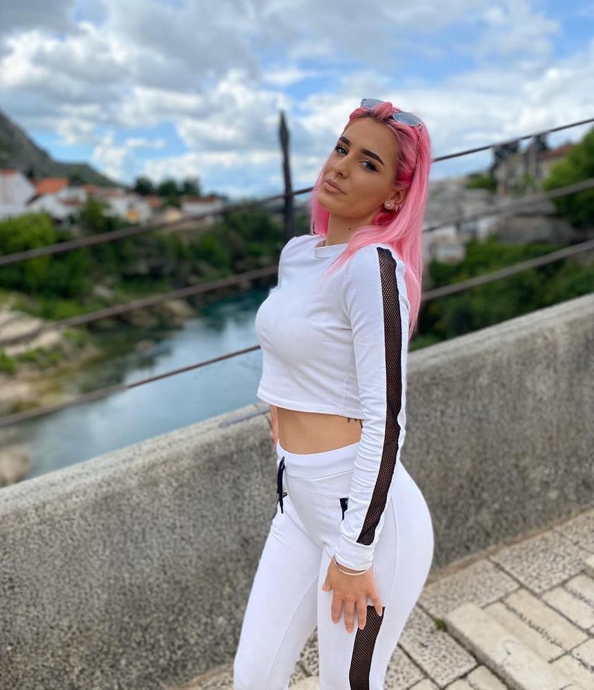 25P Fucking Brutal Serbian Pink Teen