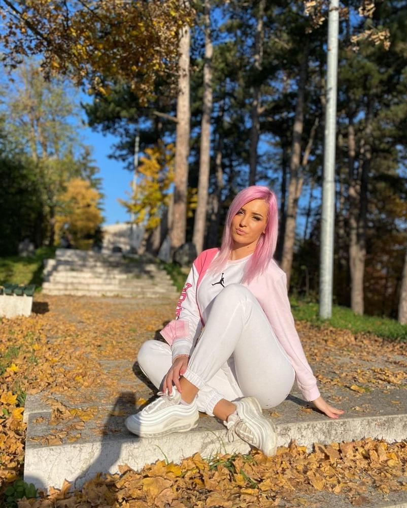 25P Fucking Brutal Serbian Pink Teen