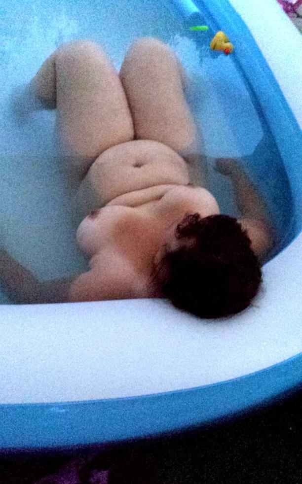 10P My BBW wife in the garden