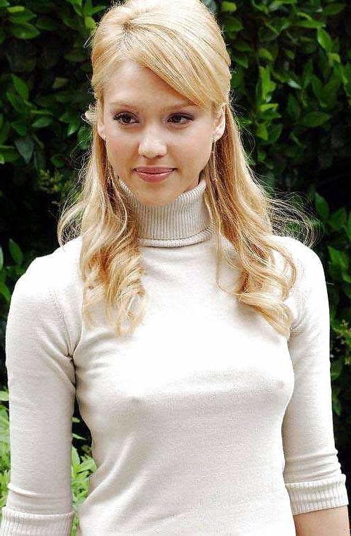 25P Braless is best. Sluts show off their pokie nipples.