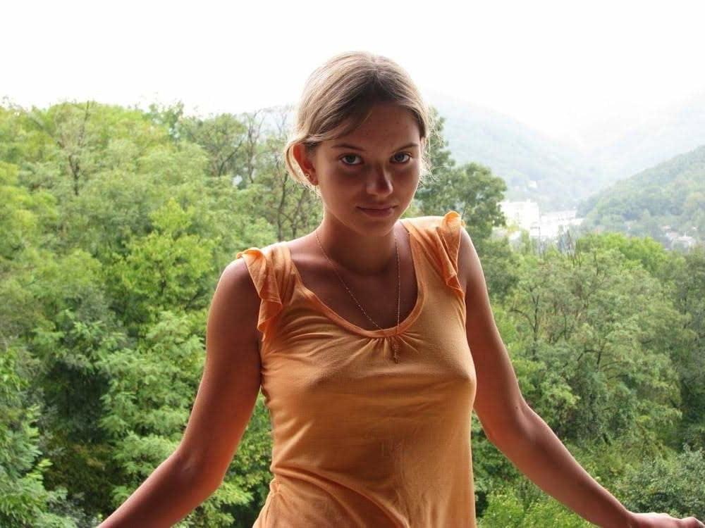25P Proud braless sluts show off their nipples and pokies