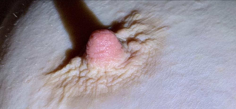 25P Wifes erect nipples